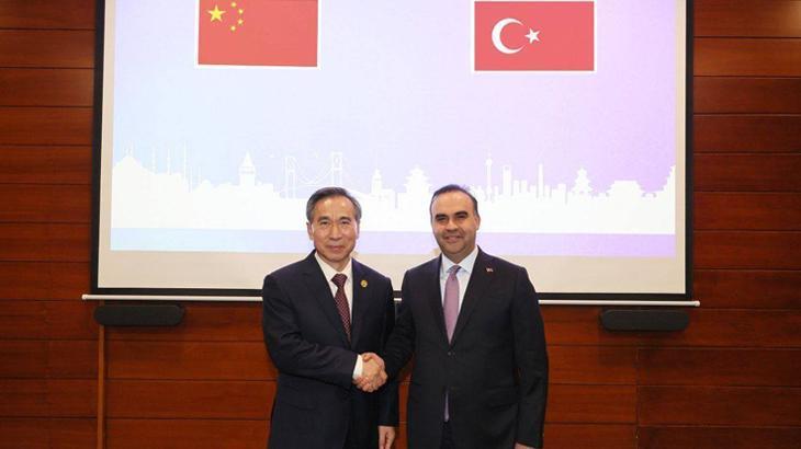 Sanayi ve Teknoloji Bakanı Kacır, Çinli Yetkiliyle Ekonomik İşbirliğini Görüştü