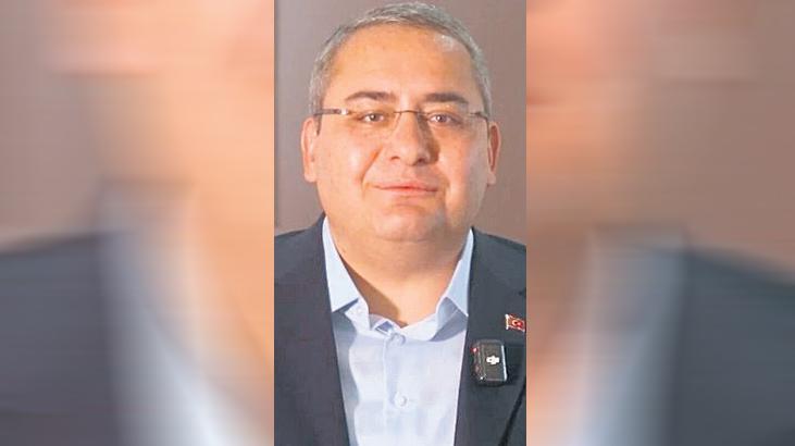 CHP'li Meclis Üyelerinden İstifa Dalgaları: "Özel'den Ağır Hakaretler Aldım"