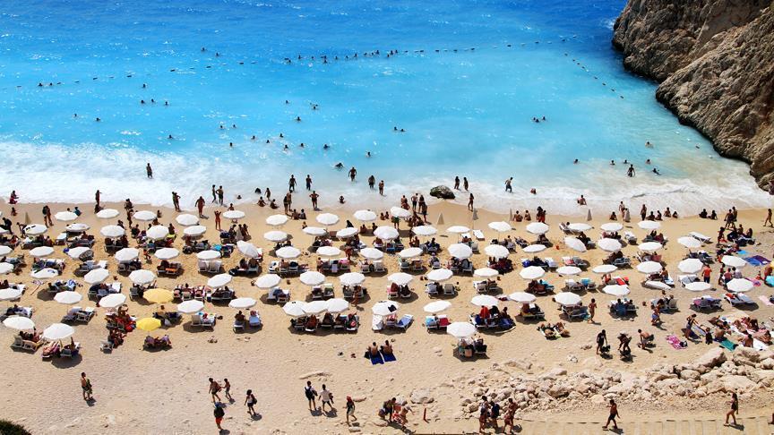 Türkiye Turizmde Rekorlara İmza Atıyor: Bölgesel Zorluklara Rağmen Büyüme Sürüyor