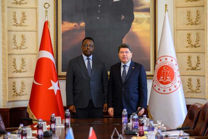 Adalet Bakanı Tunç ve Somali Heyeti Hukuki İşbirliğini Güçlendirdi