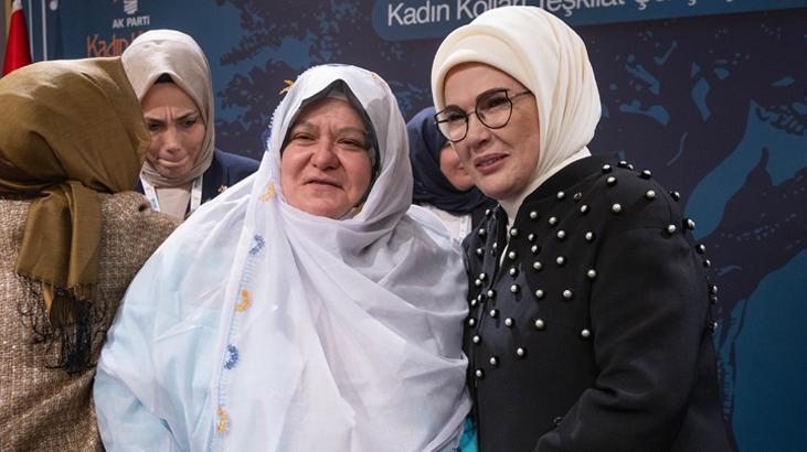 Emine Erdoğan'dan Kadınların Toplumsal Rolüne Vurgu: "Önyargı Bariyerini Aşmalıyız"