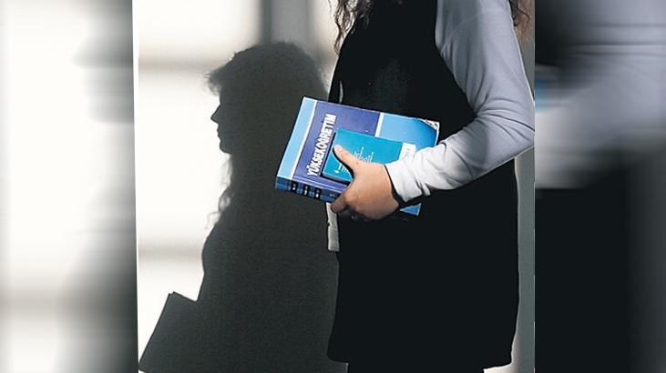 Yükseköğretimde Kadınların Tarihi Yükselişi: Öğrenci ve Akademisyen Oranlarında Rekor Kırıldı