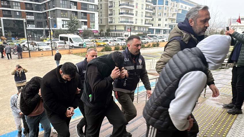 'Casperlar' Örgütünün Kilit İsmi 'Emmi' Diplomatik Araçla Yurt Dışına Kaçırıldı: 6 Gözaltı