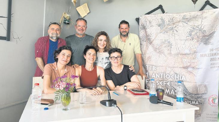 Hatay'da Depremin Ardından Kültür ve Sanat Hayatı Yeniden Yeşeriyor: Sanatçılar 'Buradayız' Diyor