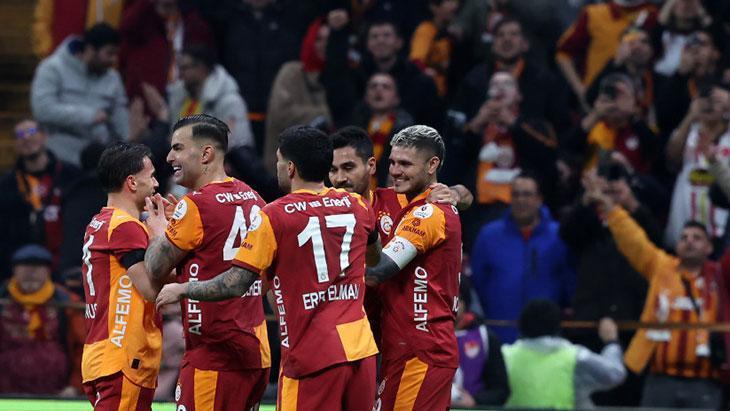 Galatasaray, Eyüpspor'u Farklı Geçti: Icardi Hat-Trick Yaptı
