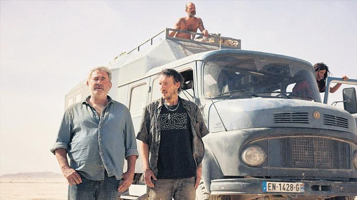 "Sırat": Cehennem Yolculuğu Bu Dünyada Başlıyor