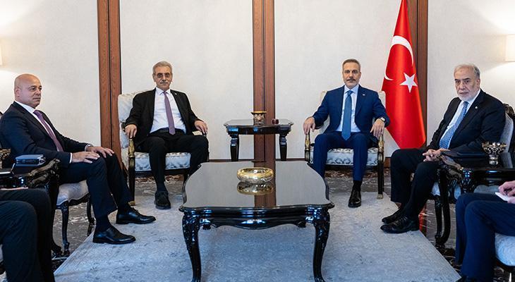 Dışişleri Bakanı Fidan, Gazze Temsilcisiyle Bir Araya Geldi