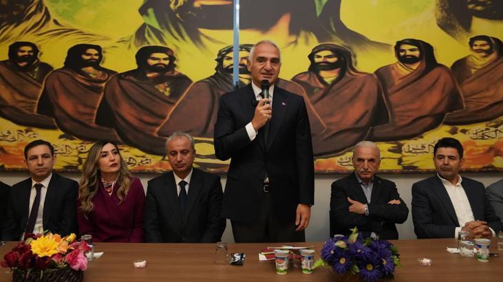 Bakan Ersoy, Alevi-Bektaşi Topluluğuyla Hızır Lokması'nda Buluştu