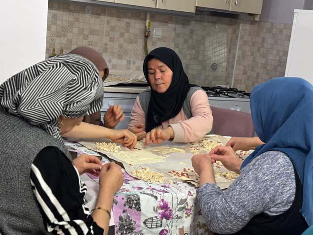 Çorum'da Ramazan Hazırlıkları: Komşuluk Ruhuyla İftar Sofraları Kuruluyor