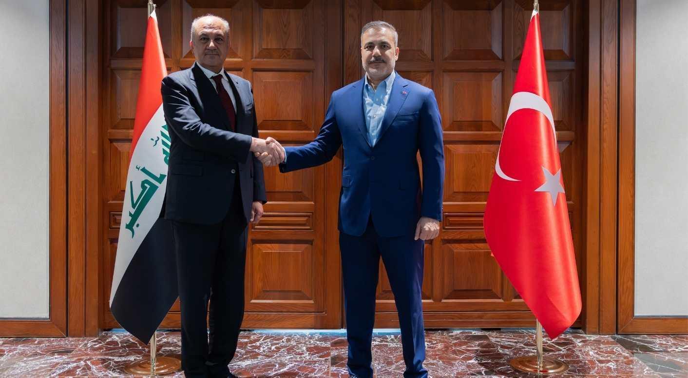 Dışişleri Bakanı Fidan ve Irak Savunma Bakanı Abbasi Ankara'da Bir Araya Geldi