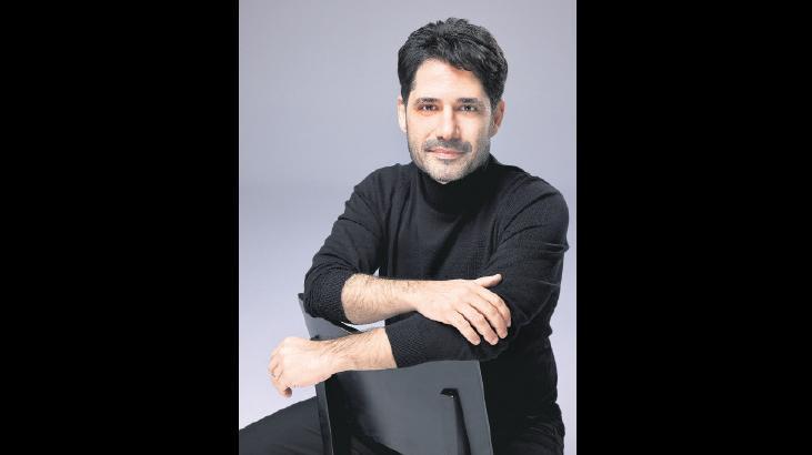 Sosyal Medyanın Karanlık Yüzü: Yazar Doğu Yücel'den "Trol" Romanı ile Dijital Zorbalığa Eleştiri