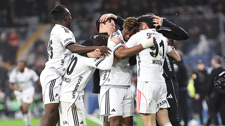 Beşiktaş'tan Nefes Kesen Galibiyet: Başakşehir Deplasmanında Son Dakika Golüyle 3 Puanı Kaptı
