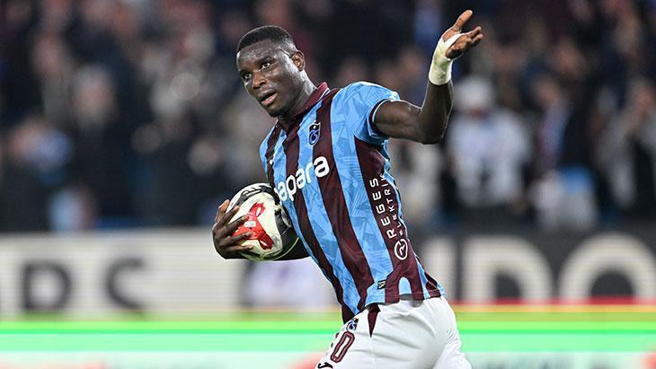 Trabzonspor'un Yıldız Forveti Paul Onuachu, Gol Krallığında Zirveye Oynuyor