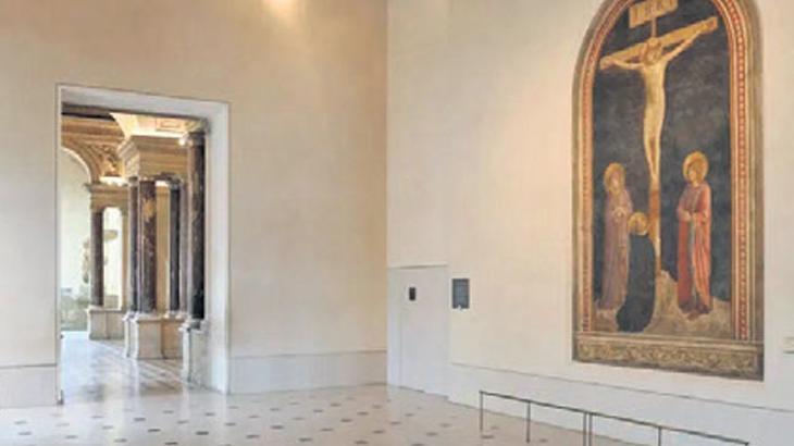 Louvre Müzesi Su Sızıntısıyla Sarsıldı: Tarihi Eserler Tehlike Atlattı
