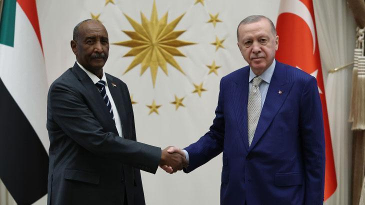 Erdoğan ve Burhan'dan Sudan'ın Geleceğine Yönelik Stratejik Görüşme