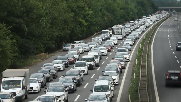 Türkiye Trafiğinde Şubat Ayı Hareketliliği: Araç Sayısı 33 Milyonu Aştı