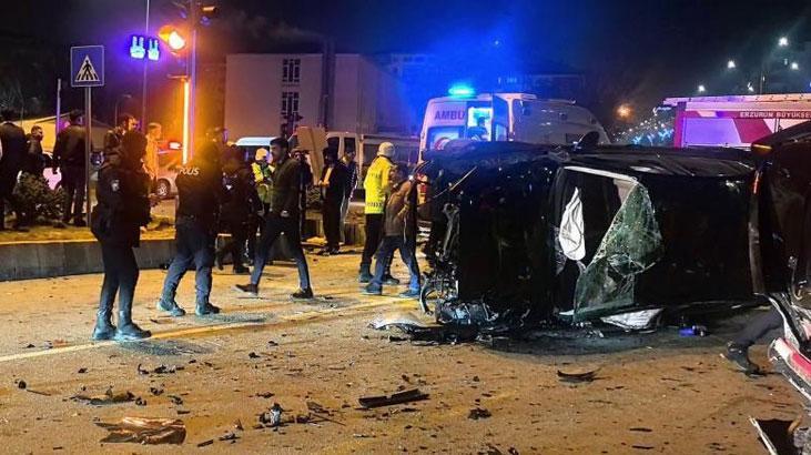 Erzurum'da Dört Aracın Karıştığı Feci Kazada 7 Yaralı