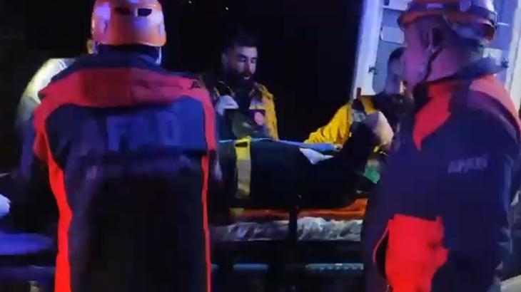 Elazığ'da Trafik Kazası: 5 Kişi Yaralandı