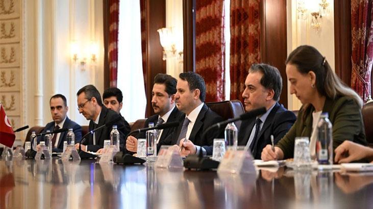 Adalet Bakanı Akın Gürlek ve Türkiye Barolar Birliği Heyeti Hukuki Konuları Ele Aldı