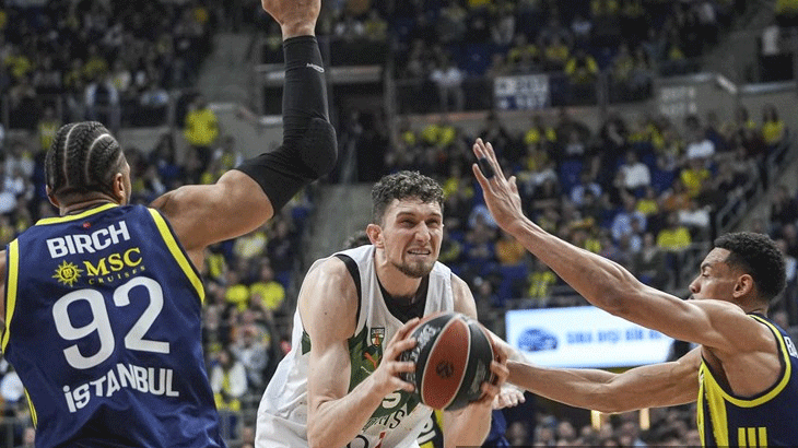 EuroLeague'de Fenerbahçe Beko Evinde Zalgiris'e Mağlup Oldu