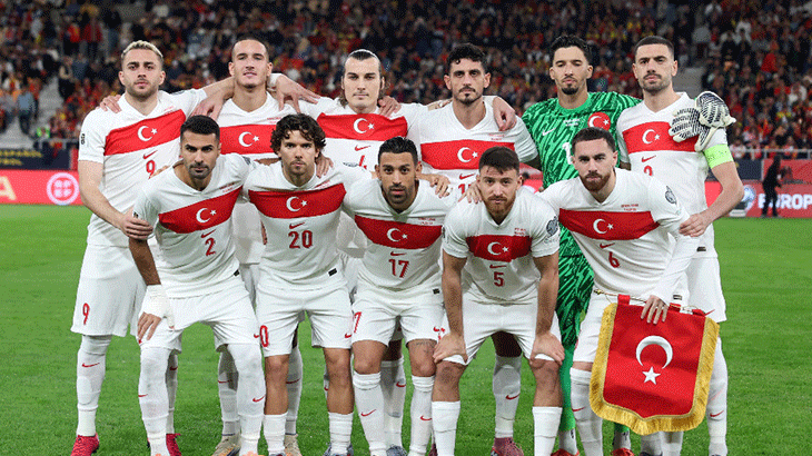 Galatasaray'dan Yerli Transfer Hamlesi: İki Milli Yıldız Gündemde