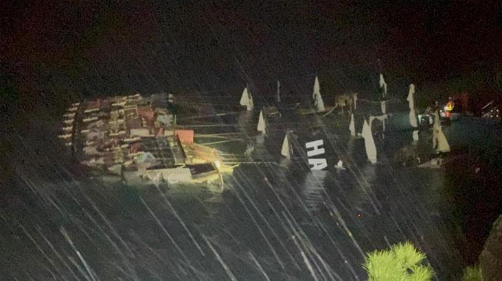 Fethiye'de Tekne Kayalıklara Çarparak Battı: 6 Kişi Kurtarıldı, 1 Kişi Kayıp