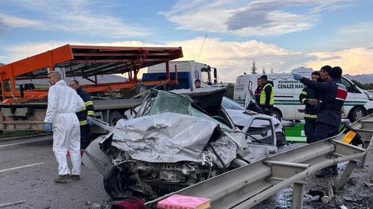 Eskişehir-Ankara Yolu Kanlı Bir Kazaya Sahne Oldu: 4 Kişi Hayatını Kaybetti