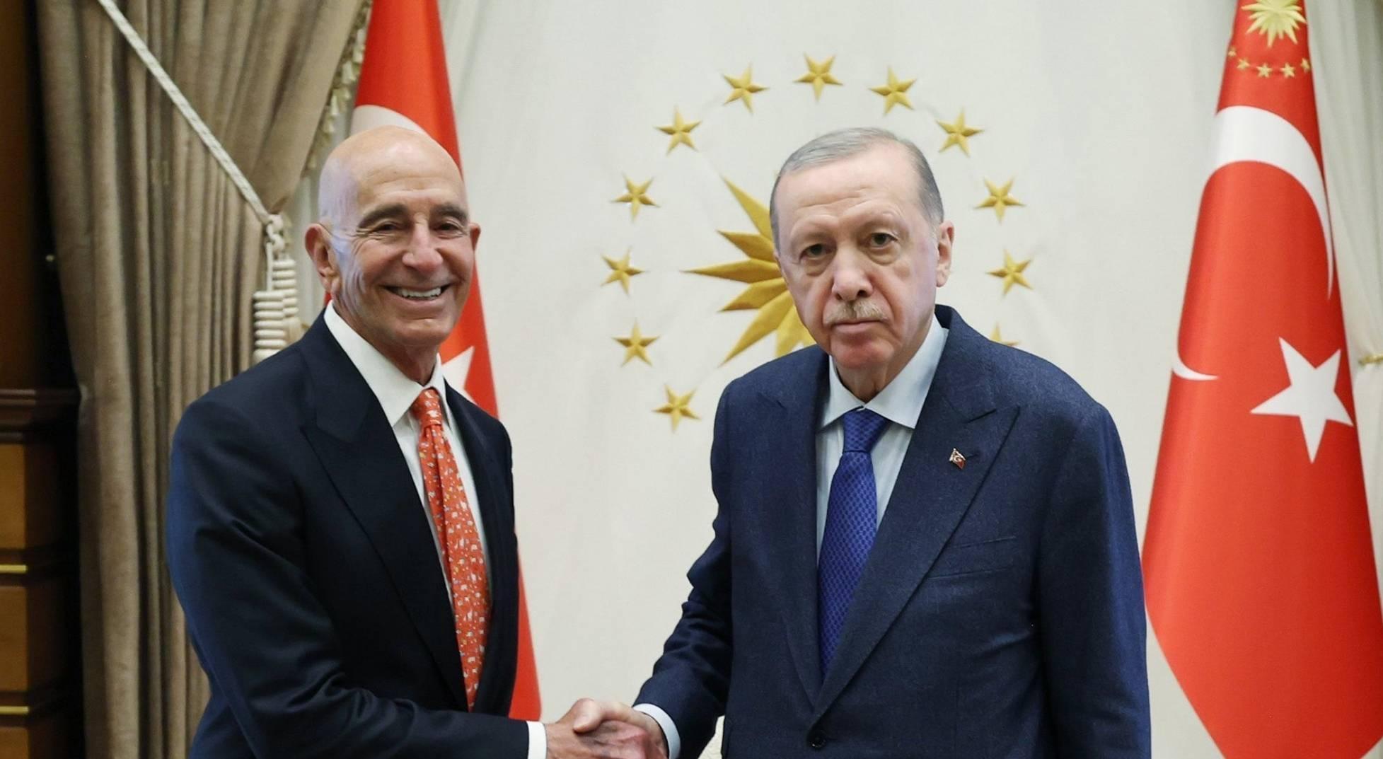 ABD’nin Ankara Büyükelçisi Tom Barrack, Erdoğan’ın Barış Mutabakatını Takdir Etti